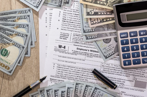 NetSuite Employee Center Guide: How to Access W-2/W-4 Tax Forms, Pay Stubs, and PTO (Time Off) Requests